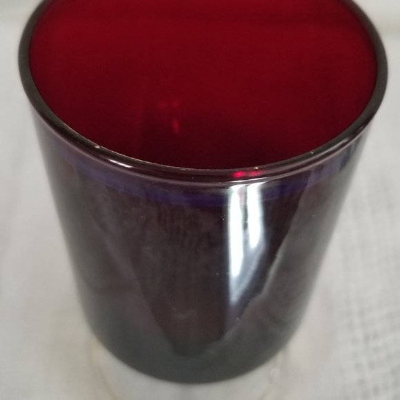 Vintage Cristal D'Arques Durand France Cavalier Ruby Glass Wine Glass - Picture 2 of 3